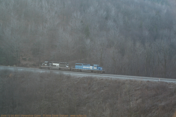 2006-12-30.8507.Horseshoe_Curve.jpg